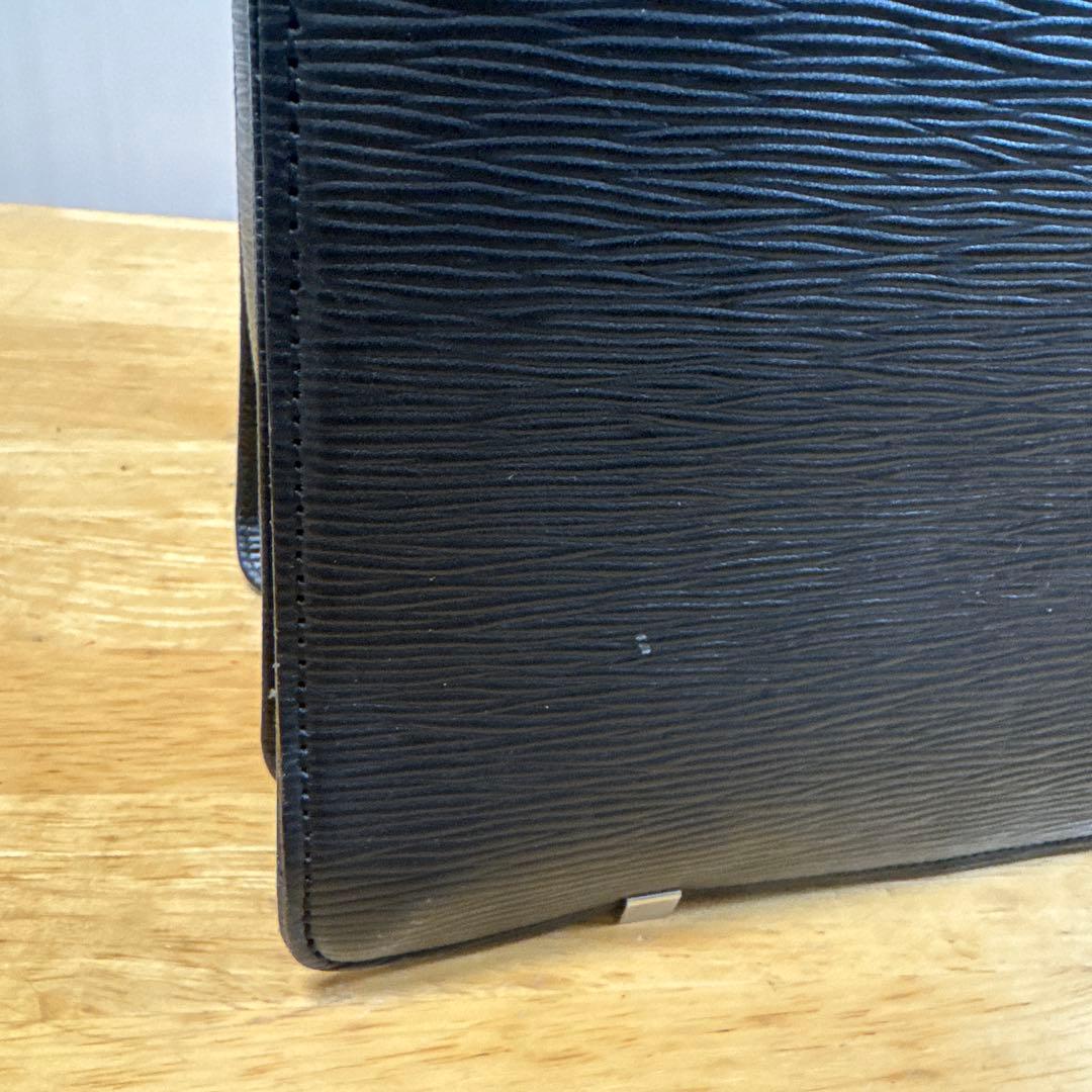 aniary　アニアリ　ビジネスバッグ