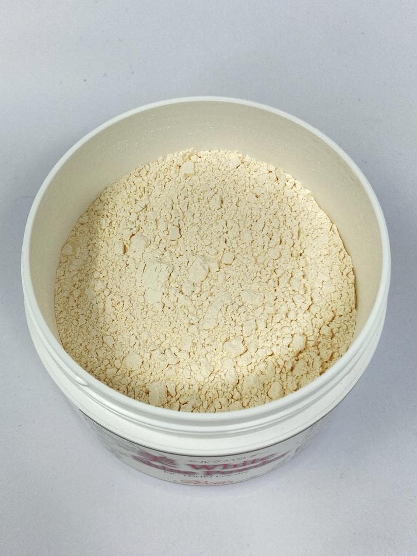 【ほぼ未使用】ルヴィ シルクパウダー業務用 100g 美ホワイトシャインパウダー