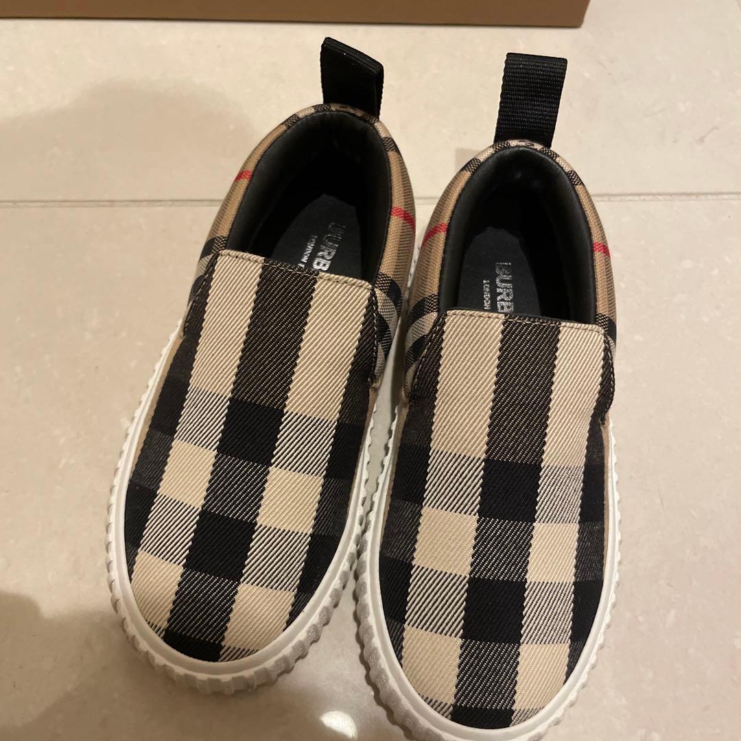 BURBERRY チェック柄スリッポン スニーカー　18cm
