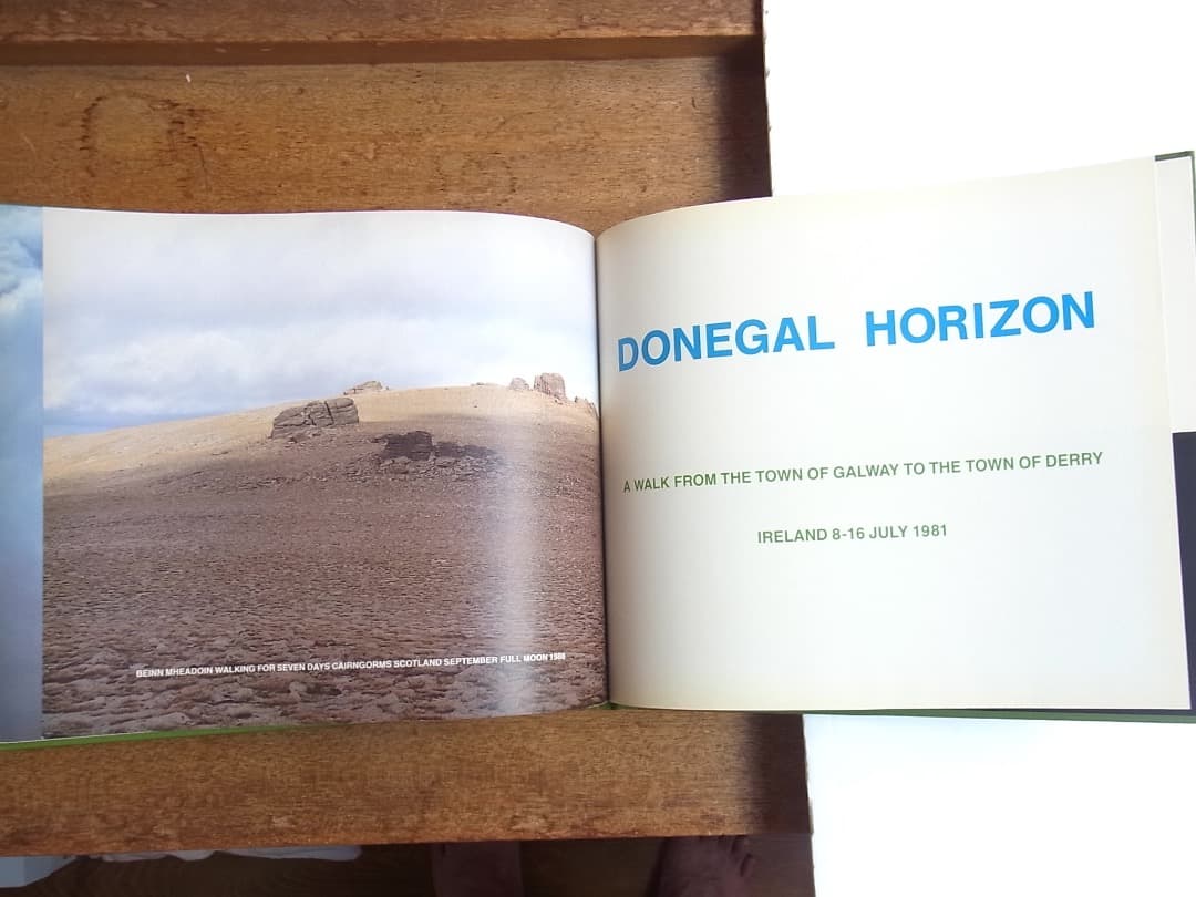 BIRD SONG /HAMISH FULTON ハミッシュフルトン（サイン本）