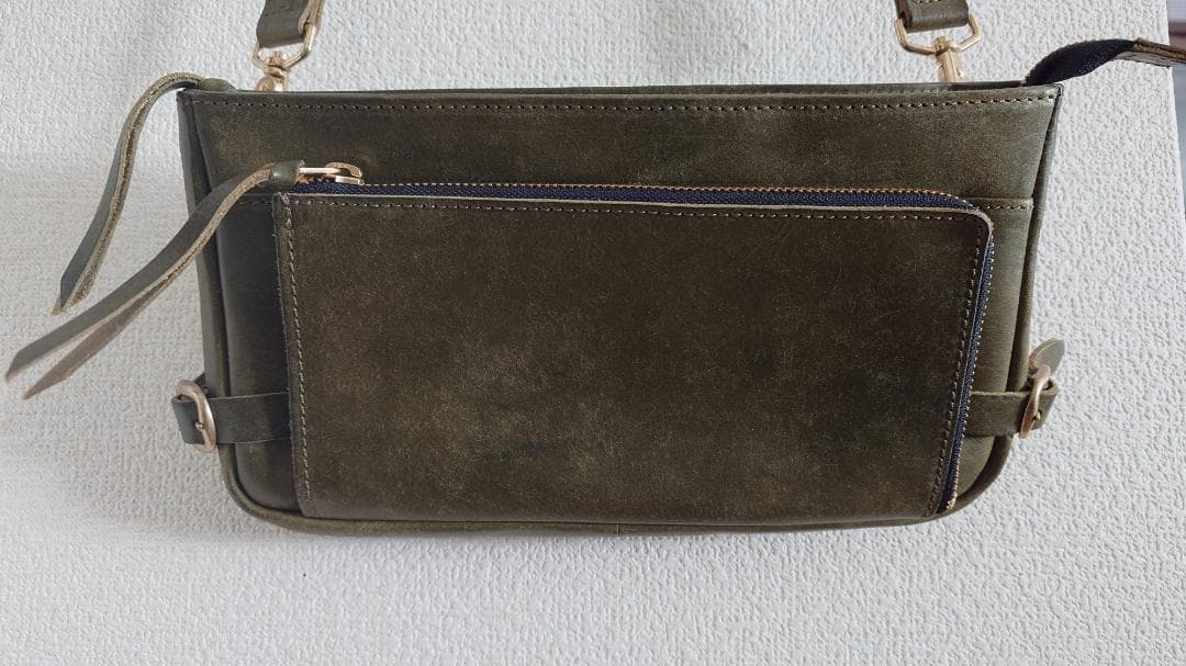 ＜中古美品＞ Ryu／2Wayレザーショルダーボディバッグ（グリーン）