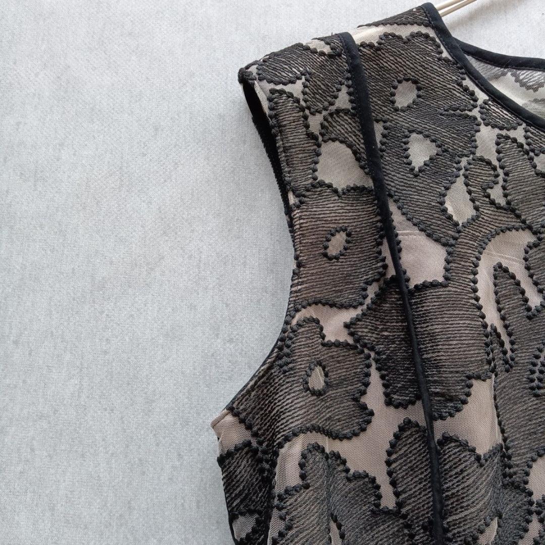 《美品★》ANAYI　アナイ　ワンピース　アナイオリジナル刺繍　レースワンピース