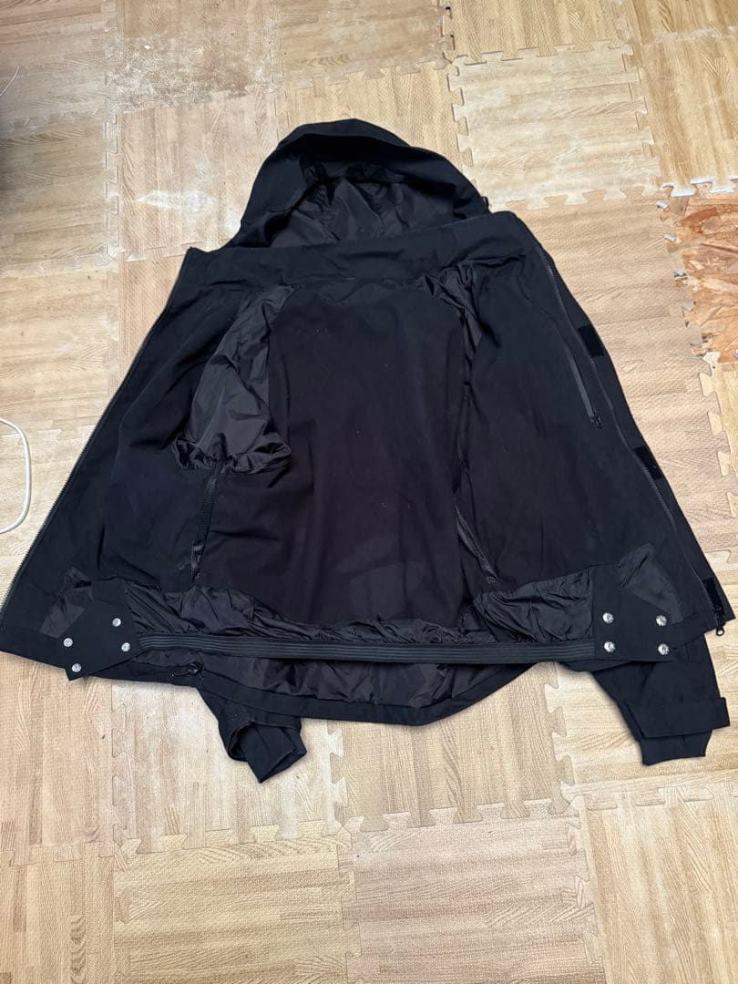 WOLFAI 24-25ウエアセットアップ Mサイズ 中古 美品 ウルファイ