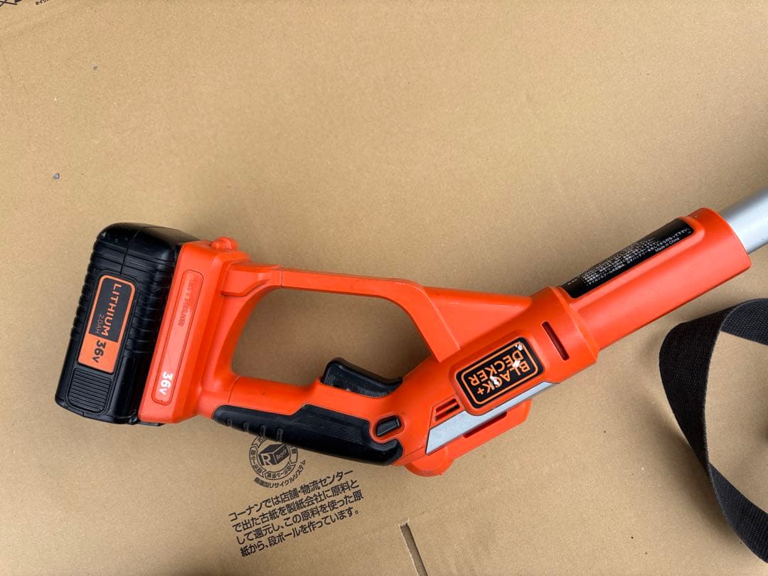 BLACK＆DECKER 36V GLC36N草刈り機　　へポコン