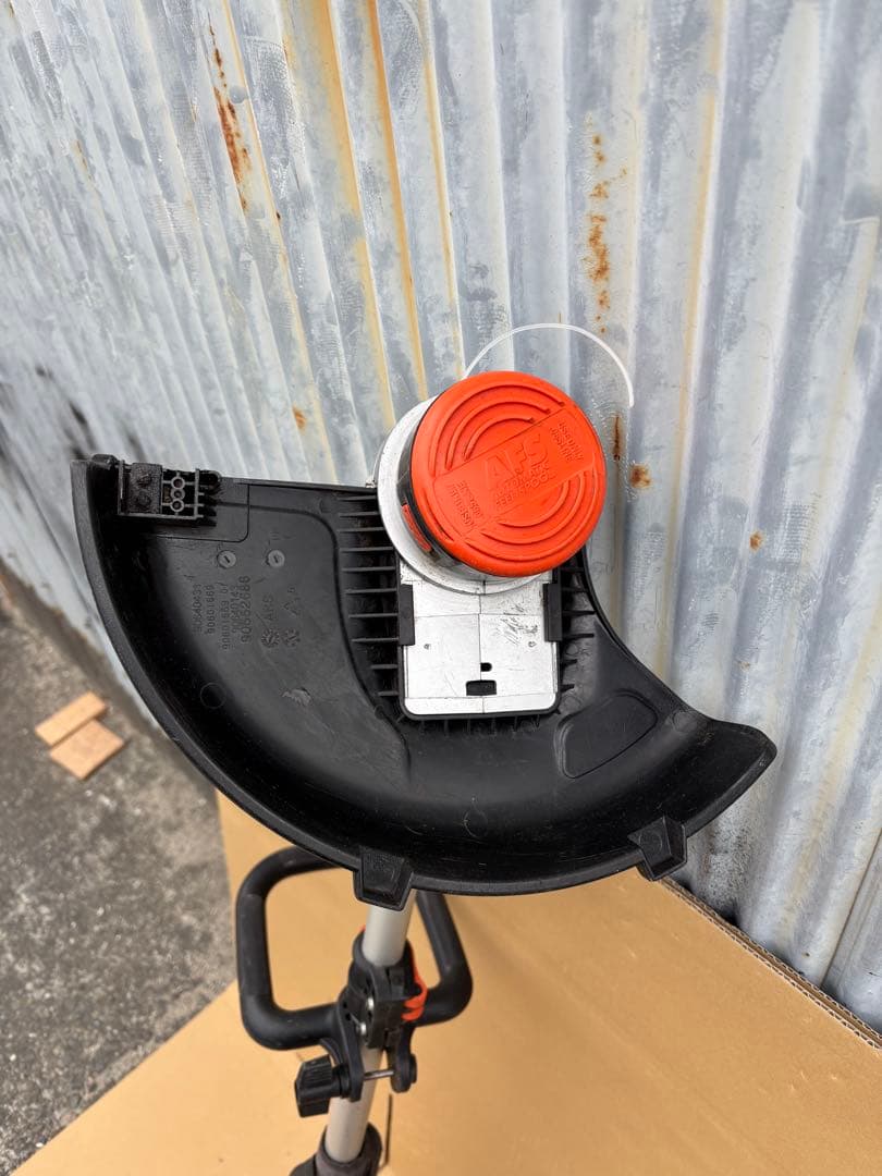 BLACK＆DECKER 36V GLC36N草刈り機　　へポコン