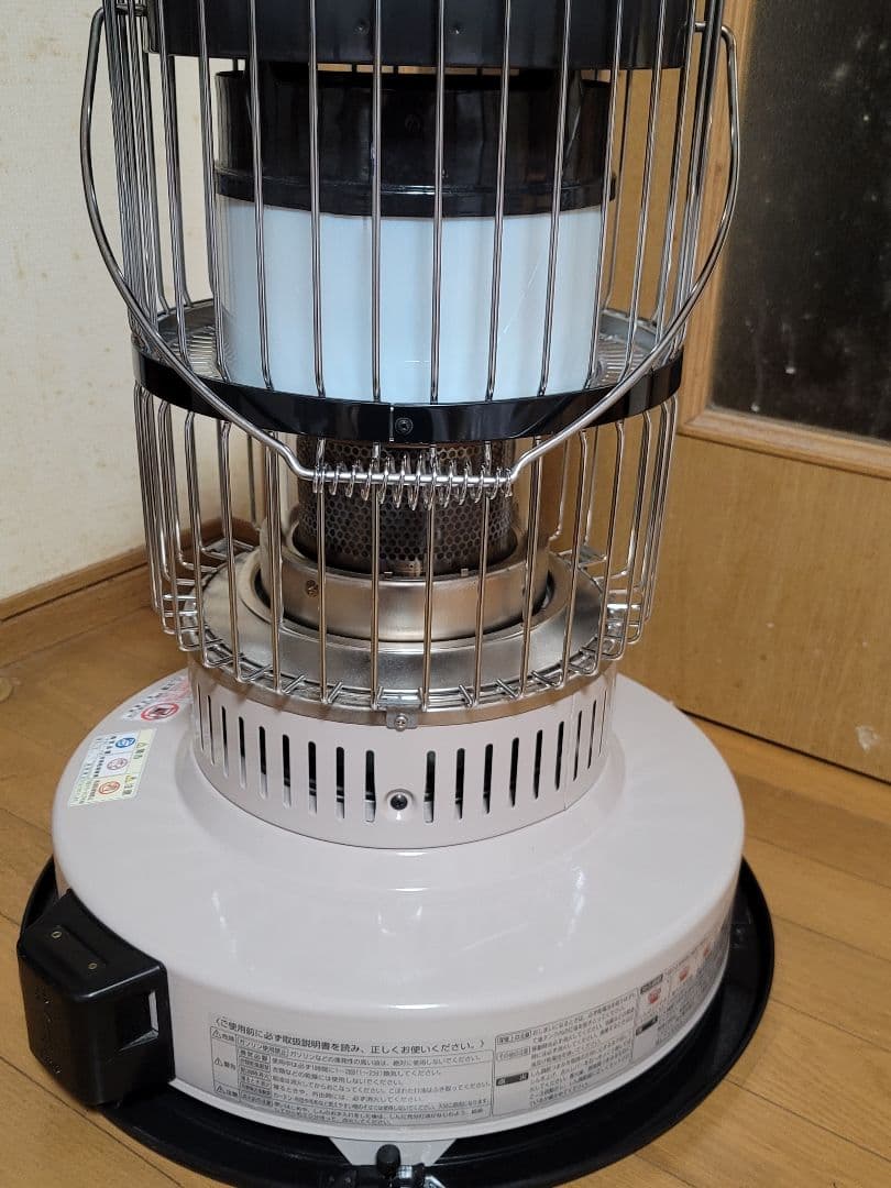 【美品】トヨトミ KR-47A 灯油ストーブ ベージュ　レトロ