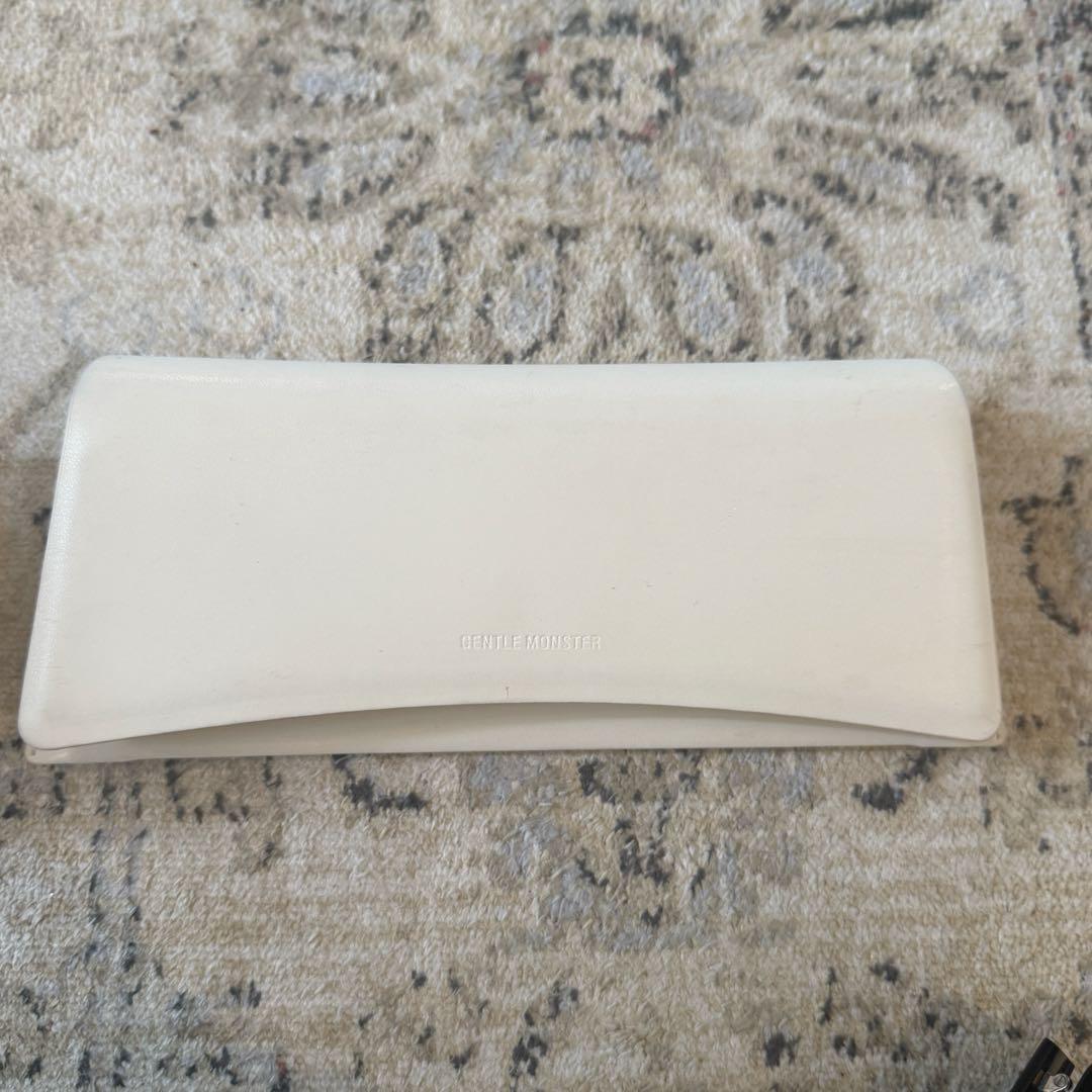 Gentle Monster ROCOCO-01（ブラック）