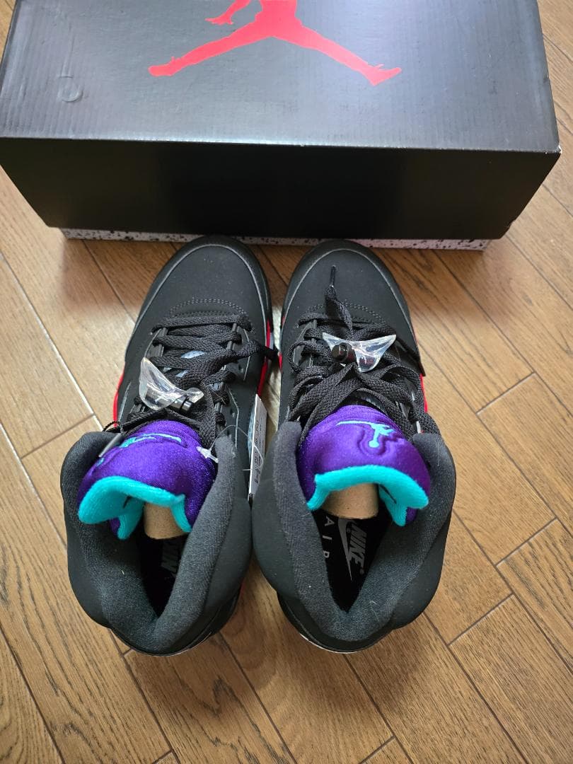 AIR JORDAN　５　Retro　トップ３