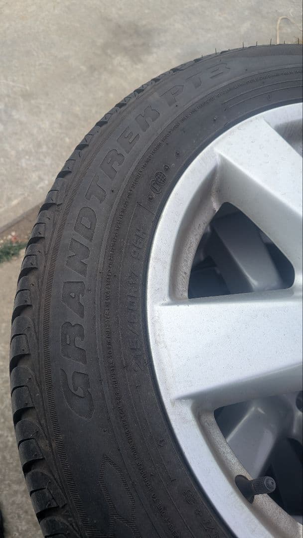コイタ様用17インチ215/60r17タイヤホイール4本セット