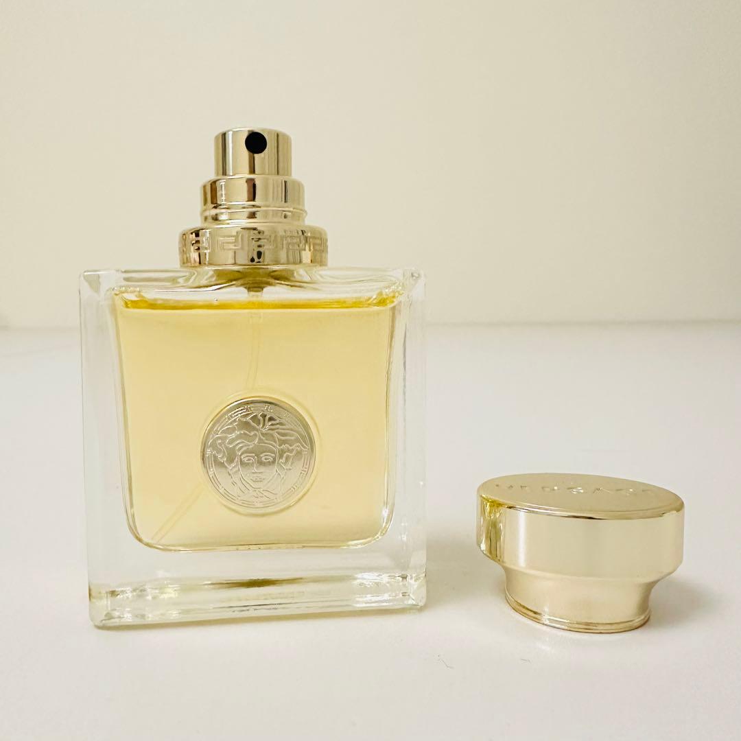 ヴェルサーチ プールフェム 30ml