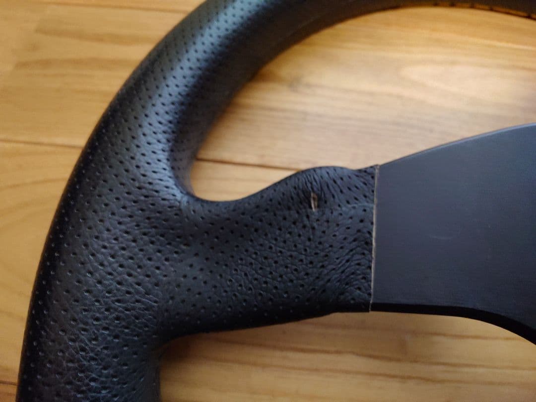 専用出品正規美品MOMO Competition 35cm（スペーサー付き）