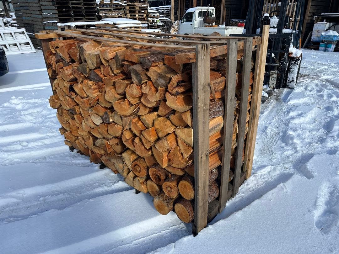 と*む様 薪ストーブ用木材ストック 大きめ　４５センチ乾燥2年以上　広葉樹ミック