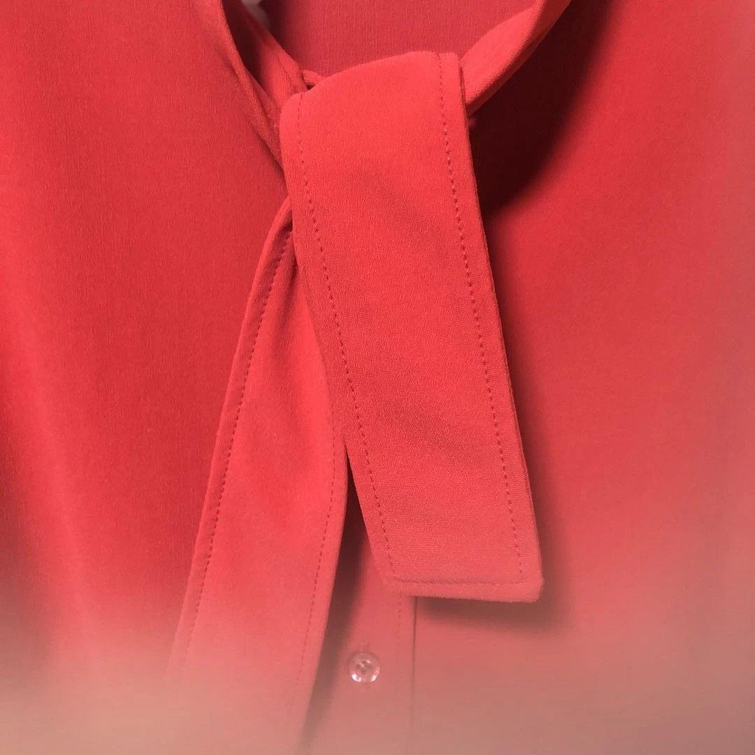 miu miu リボン付きレッドシャツ