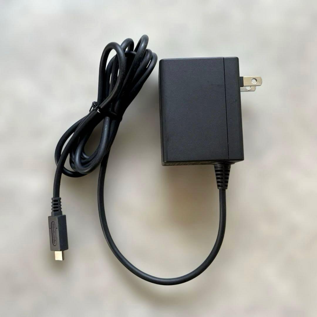 Nintendo Switch Lite コーラル　2024年製　フィルム付き