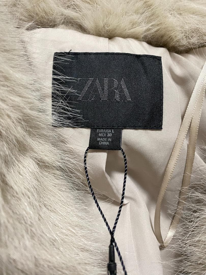 新品 ZARA ショートフェイクファーコート トグルボタン Lサイズ