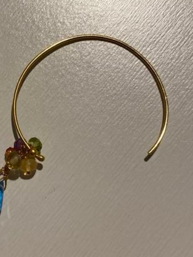 Sweet Pea 天然石フープピアス