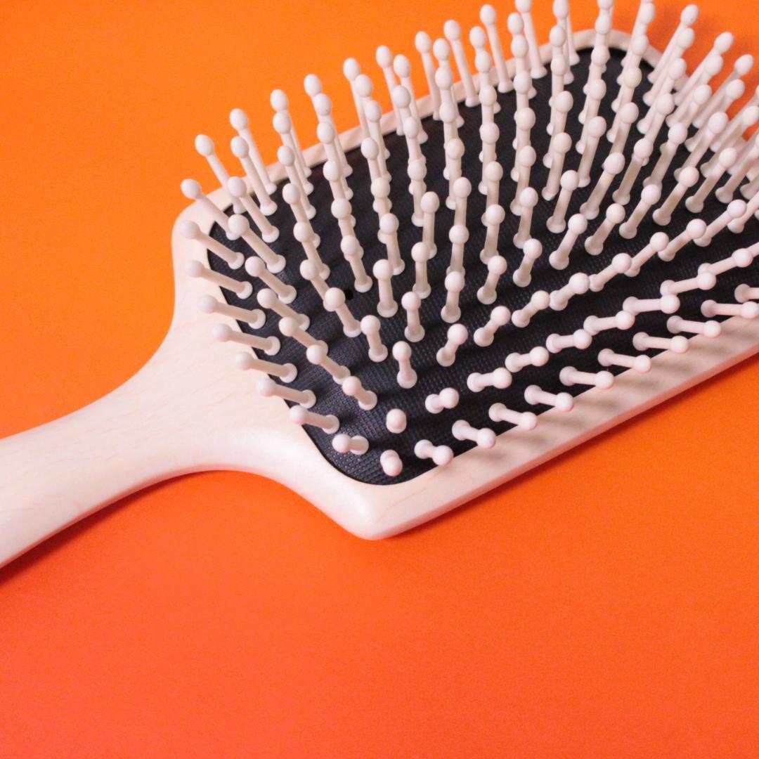 ヒグチユウコ展 奇幻動物森林　台湾限定　ボーちゃん　ヘアブラシ