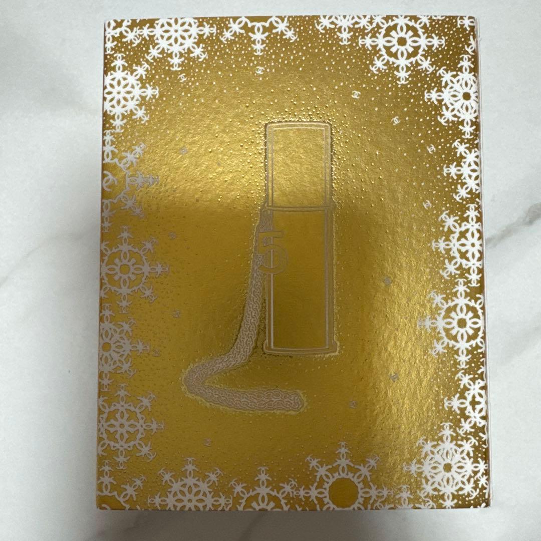 シャネル No5 ロー オードトワレットパーススプレイチャーム・チェーン付！