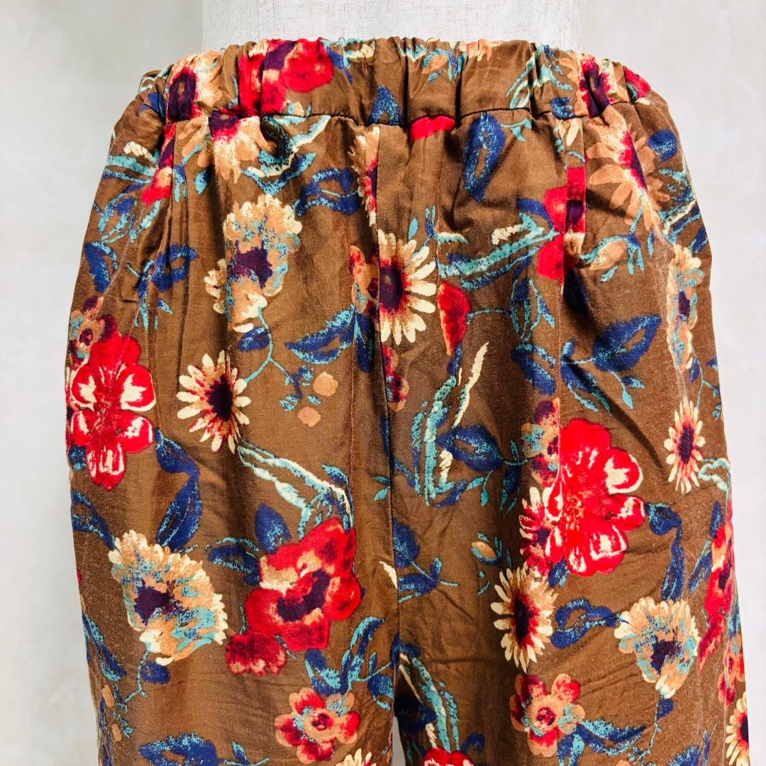 ユニ　コットンキュプラ　フラワープリント総柄カジュアルパンツ