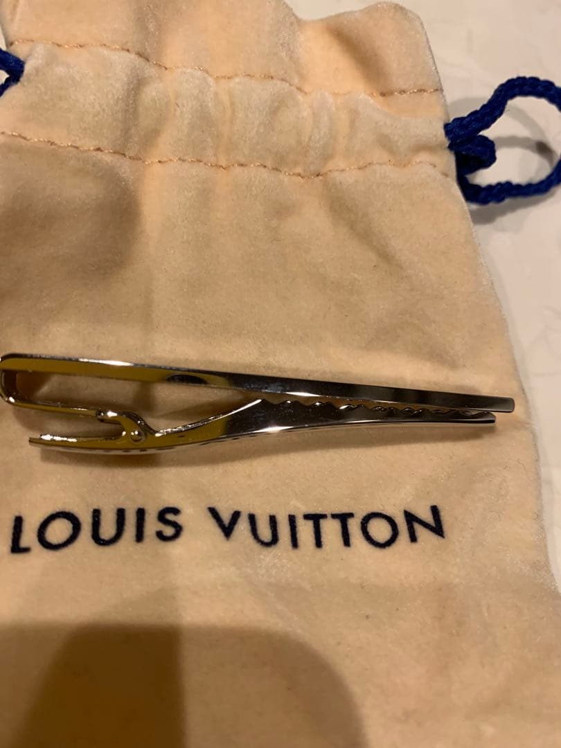 Louis Vuitton ヴィトン　ネクタイピン
