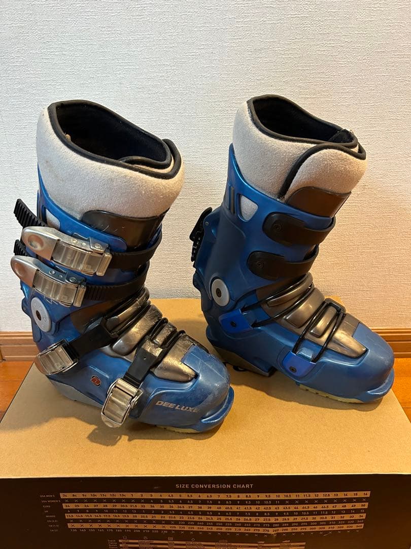 DEELUXE スノーボードブーツ 
L e man's 253mm 青
