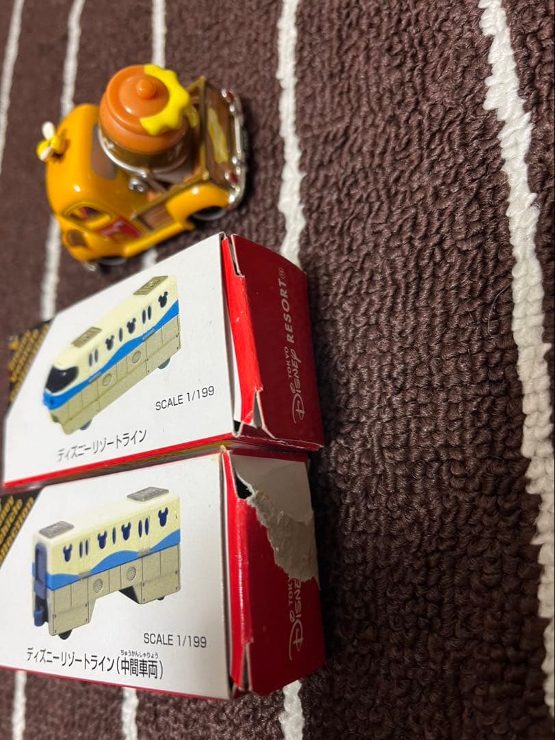 ディズニートミカ12台＋ディズニーリゾートクルーザーチョロQ1台セット3台おまけ