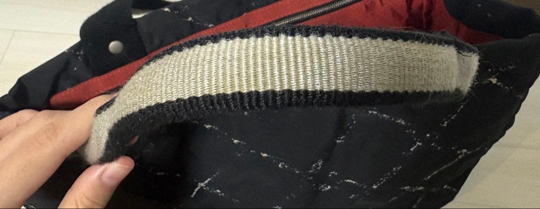 CHANEL の旧トラベルライントートバッグ　ブラック