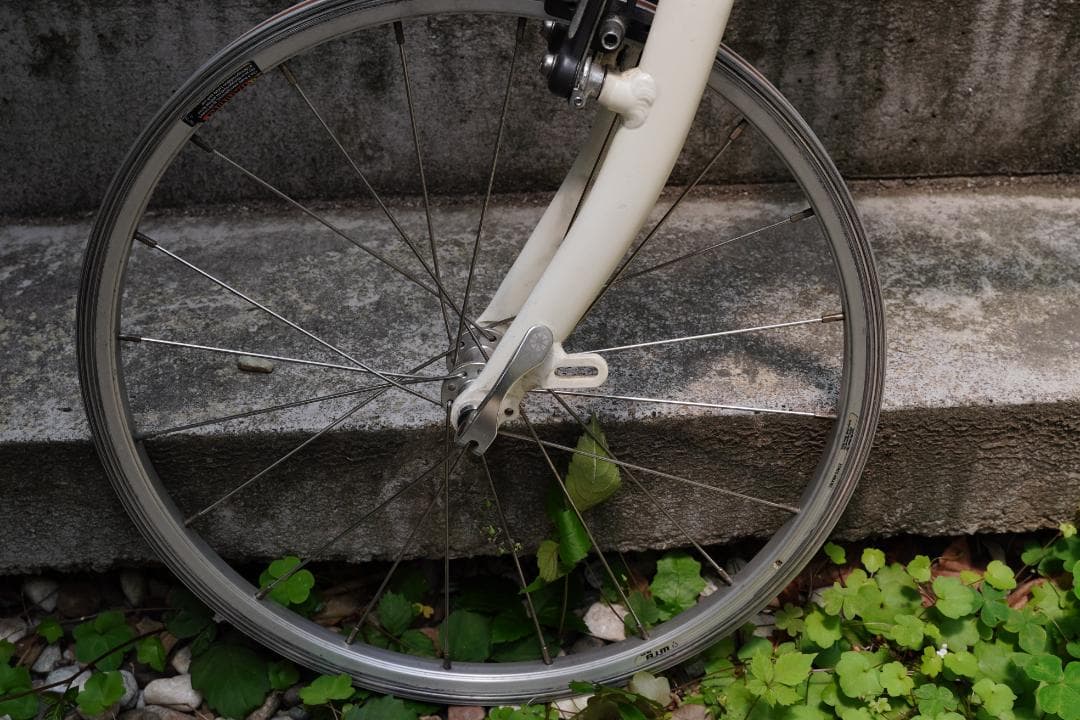 DAHON ダホン MU P8 20インチ 折り畳み自転車 ホワイト ミニベロ