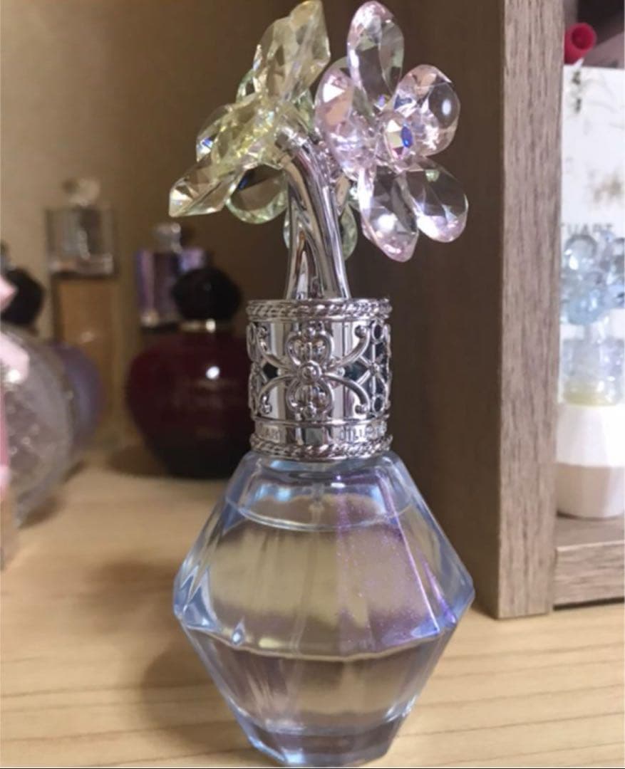 ジルスチュアート クリスタルブルーム 全9種類