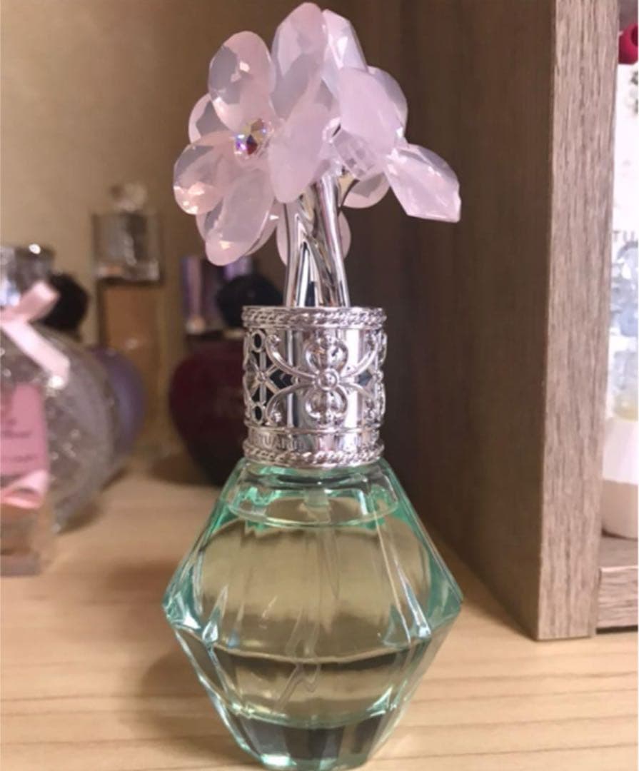 ジルスチュアート クリスタルブルーム 全9種類