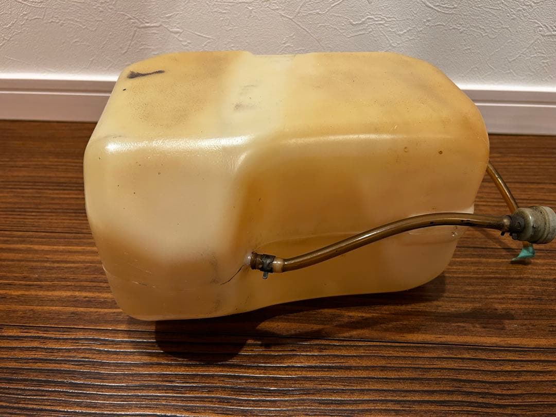 ビ*ド様 sj30オイルタンク