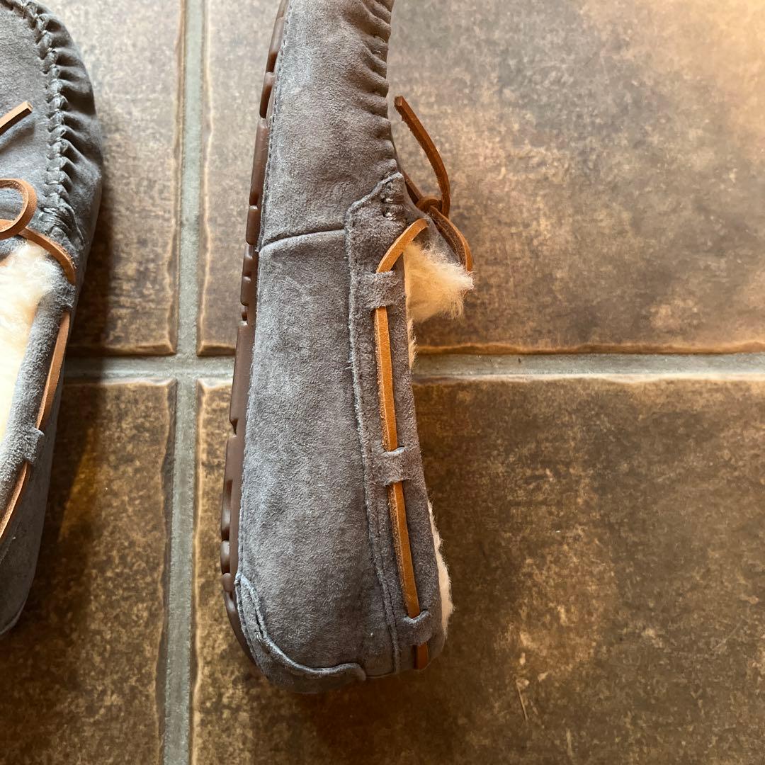 美品　試着のみUGG ANSLEY アンスレー ライトグレー 23cm