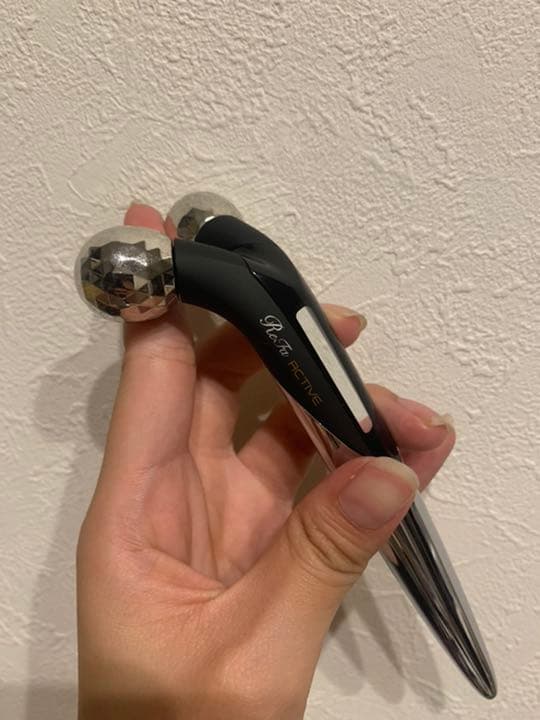 Refa 小顔ローラー active