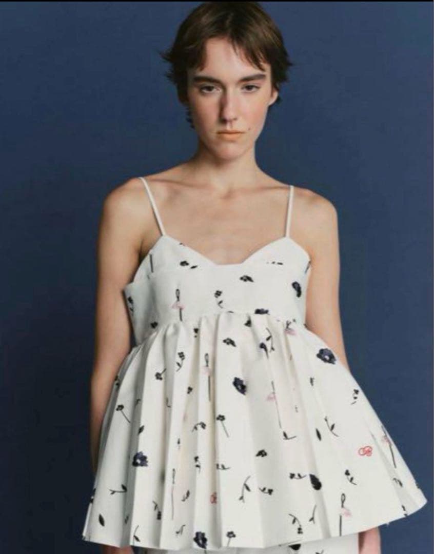 セール⭐︎Bibiy. BLOOMY BUSTlER