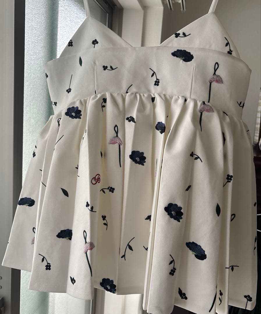 セール⭐︎Bibiy. BLOOMY BUSTlER