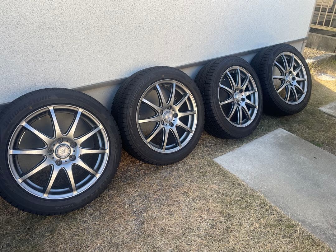 ブリザック VRX2 17インチ スタッドレスタイヤ②