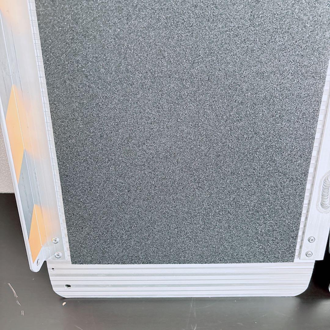 アルミ製折りたたみスロープ 車椅子　バイク　台車などに　新品保管品　ラダー