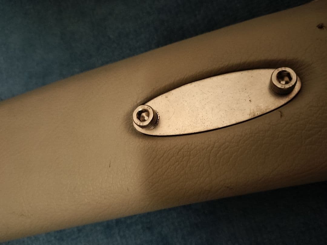 廃盤 TOP-PANEL ピラースピーカーパネル　レザー BP BL レガシィ