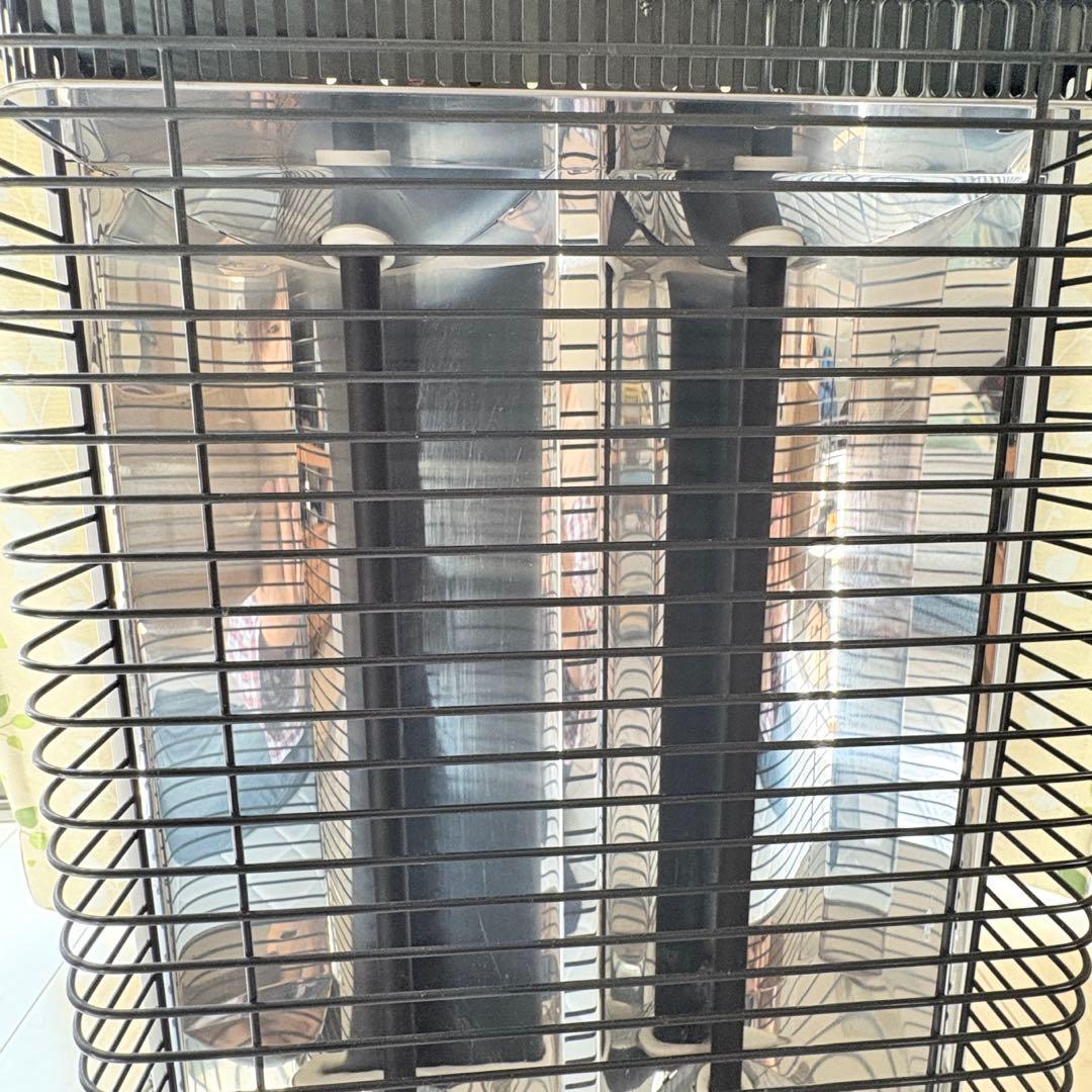 【美品】ダイキン　遠赤外線暖房機　セラムヒート 2021年CER11YS-W 白