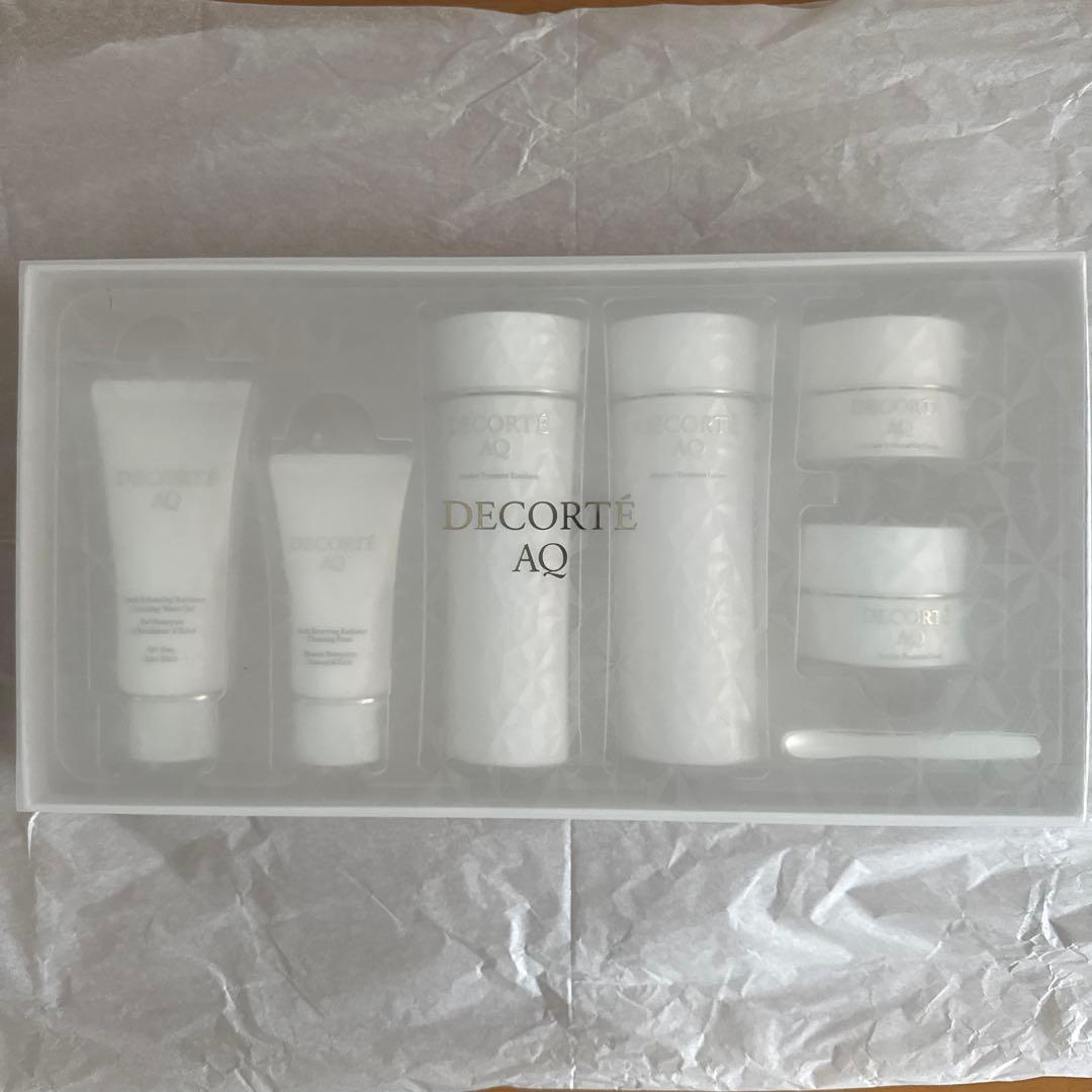 DECORTÉ AQ ラディアンス　コフレⅠ