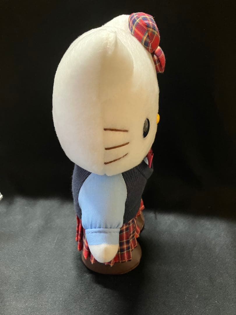 レア　ハローキティ　制服　ぬいぐるみ　B2244