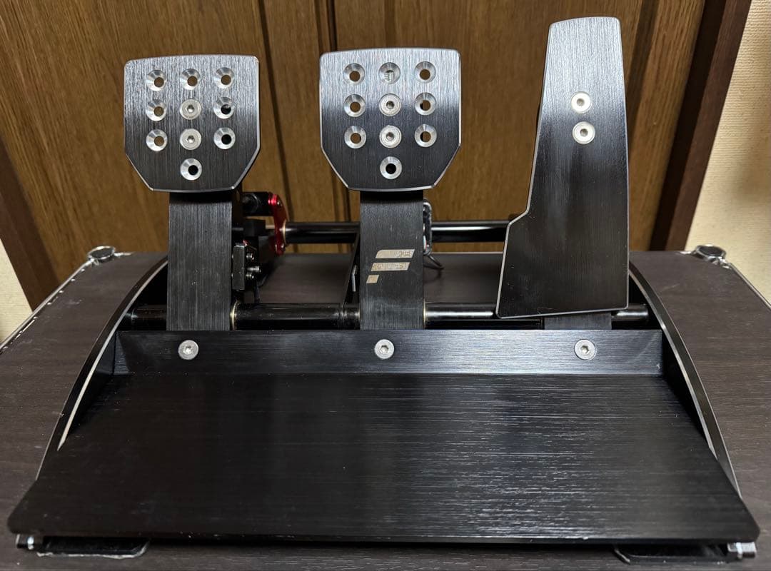 FANATEC ClubSport Pedals V3 ダンパーキット付き