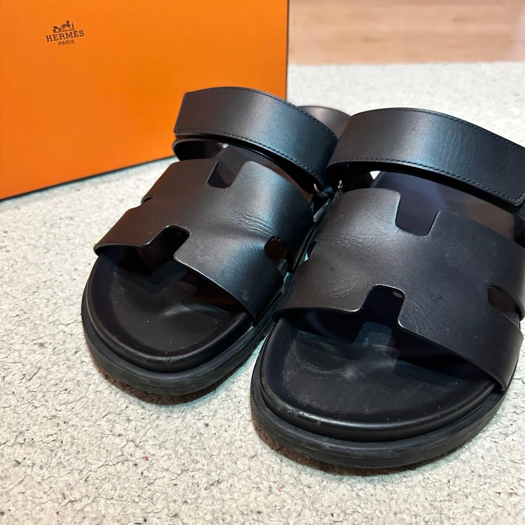 HERMES ブラック サンダル シプレ44