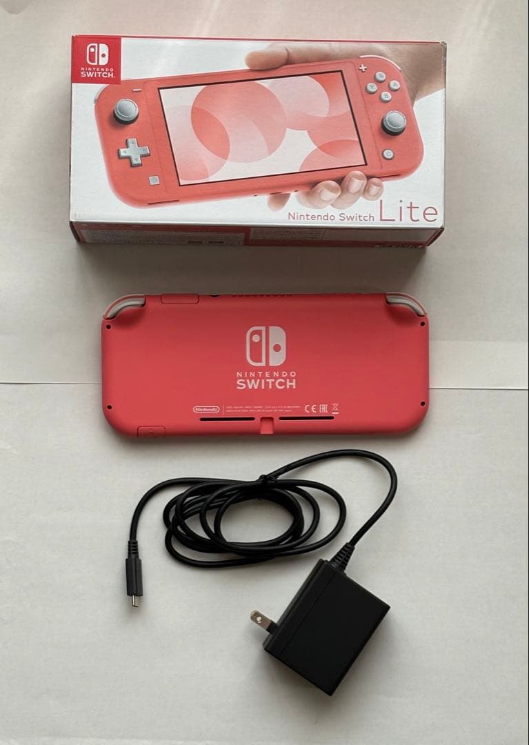Switch Lite コーラル・ピンク