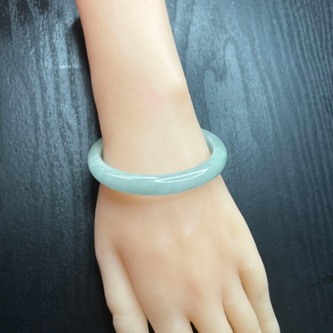 L690)天然ヒスイ　バングル