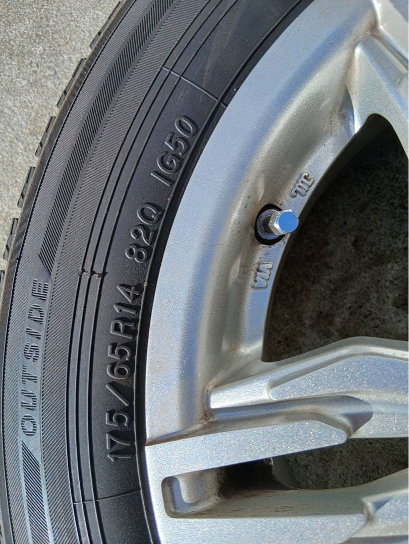 値下げ　175/65r14 EUROBAHN YOKOHAMA タイヤ セット