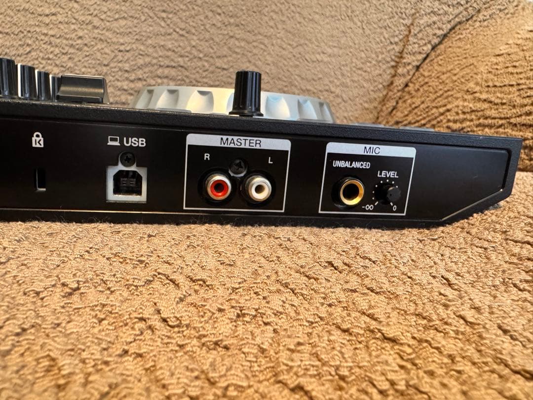 Pioneer DJ DDJ-SB3 Serato DJ Lite対応