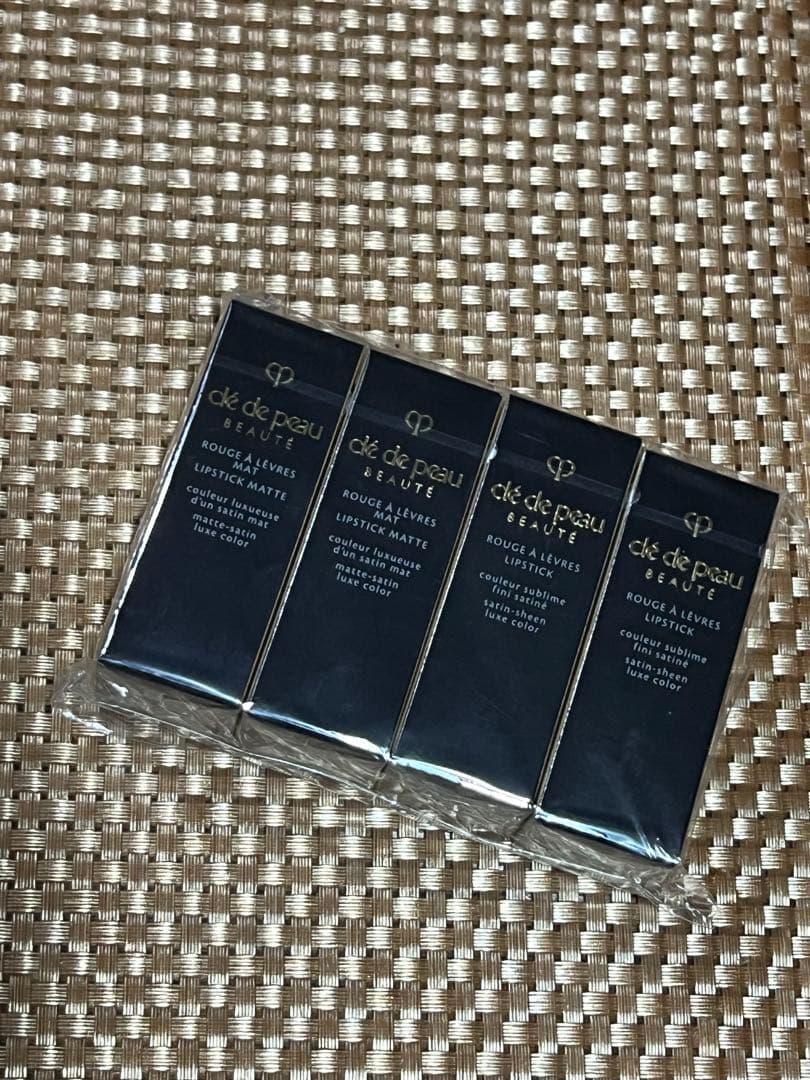 クレ・ド・ポー ボーテ ルージュアレーブル103 12/マット110 112