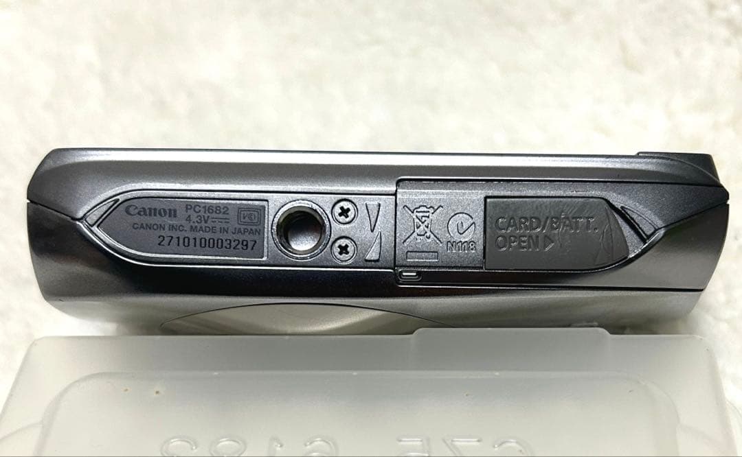 美品　キャノン　Canon IXY 32S コンパクトデジタルカメラ　シルバー