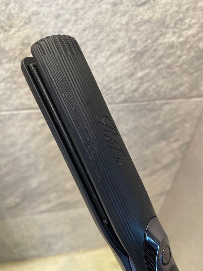 ReFa STRAIGHT IRON PRO （ブラック）